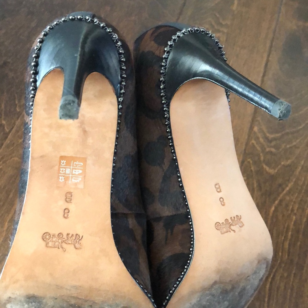 Coach heels. - Picture 5 of 7